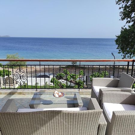 마라티아스 Tas Millstone Seaside House 빌라 외부 사진